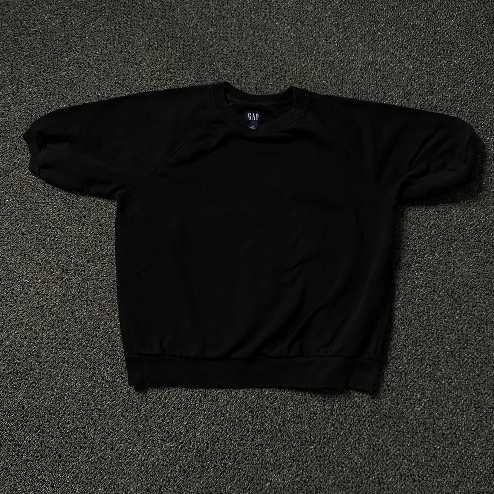 GAP Black 77% Cotton Short-Sleeve Basic Crewneck Pullover Sweatshirt Relaxed Fit